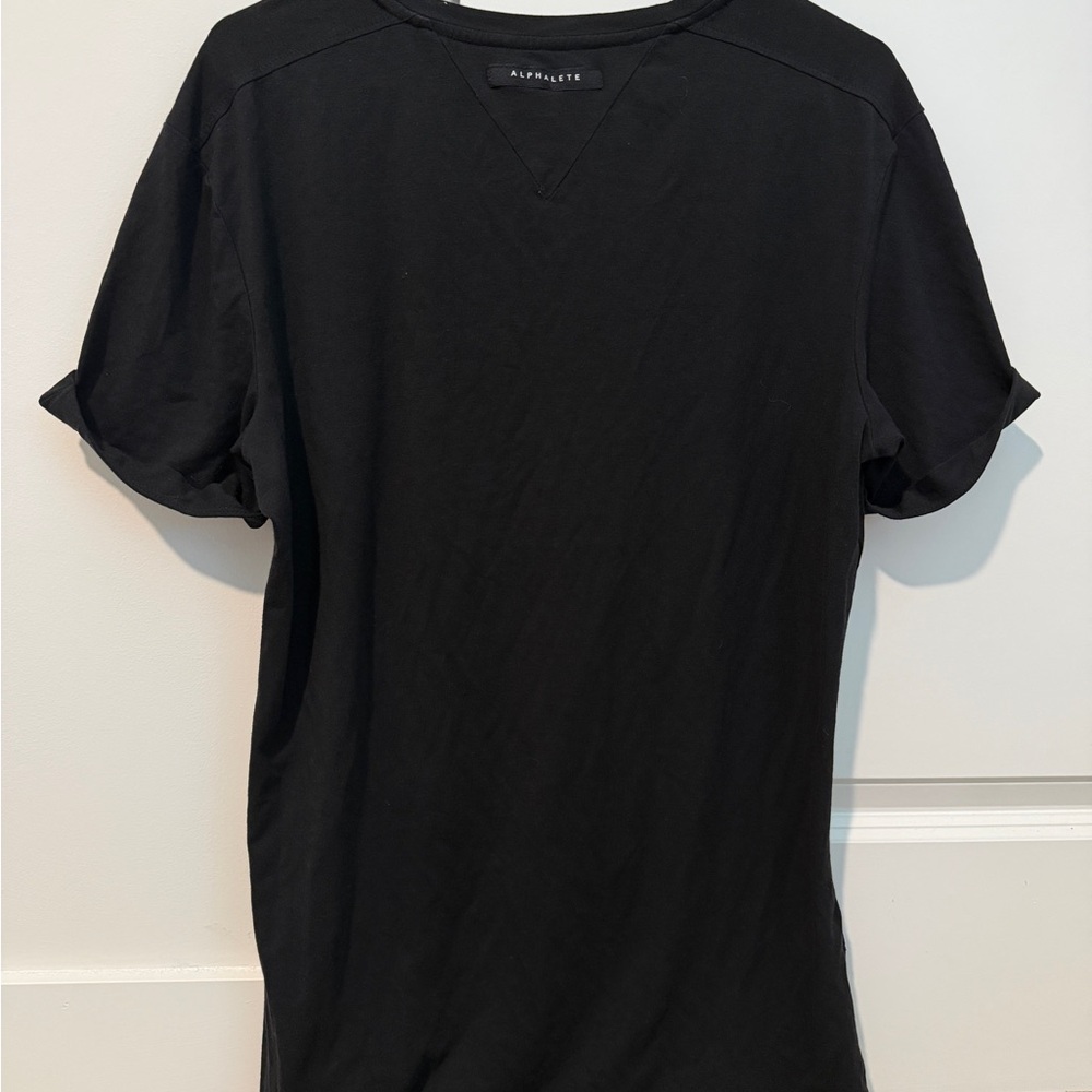 Alphalete Classic Black Crewneck T-Shirt for Men - Picture 2 of 3